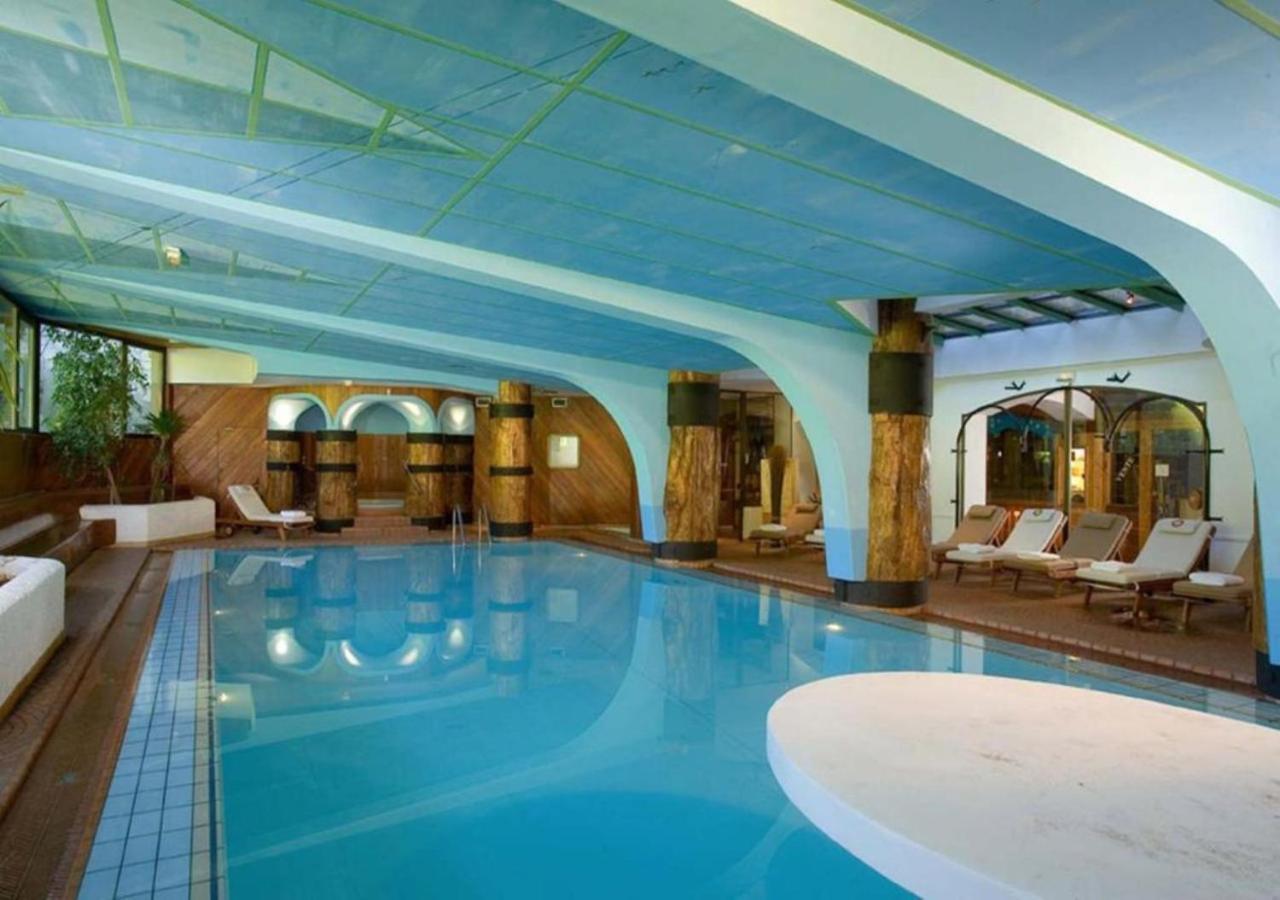 Residence Le Domaine Du Jardin Alpin - Courchevel 1850 외부 사진